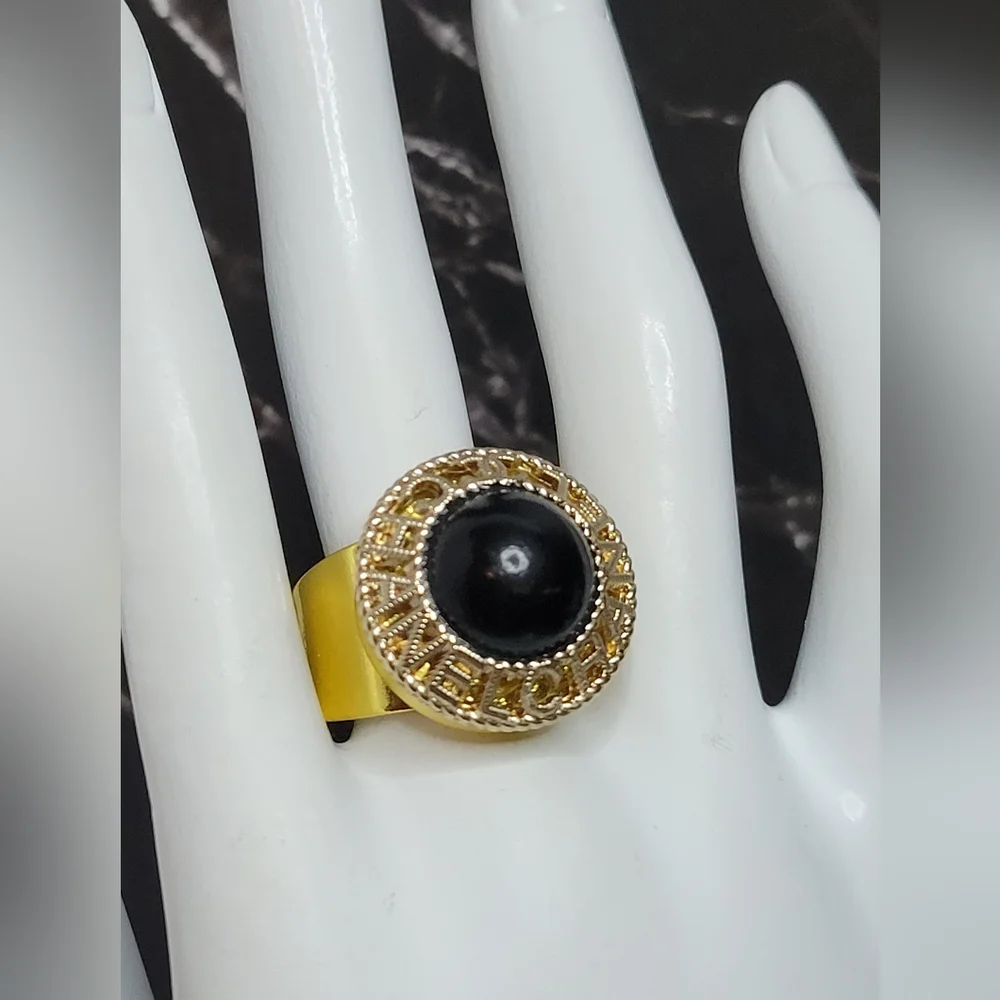 Chanel Button Adjustable Statement Ring, New - Picture 5 of 5